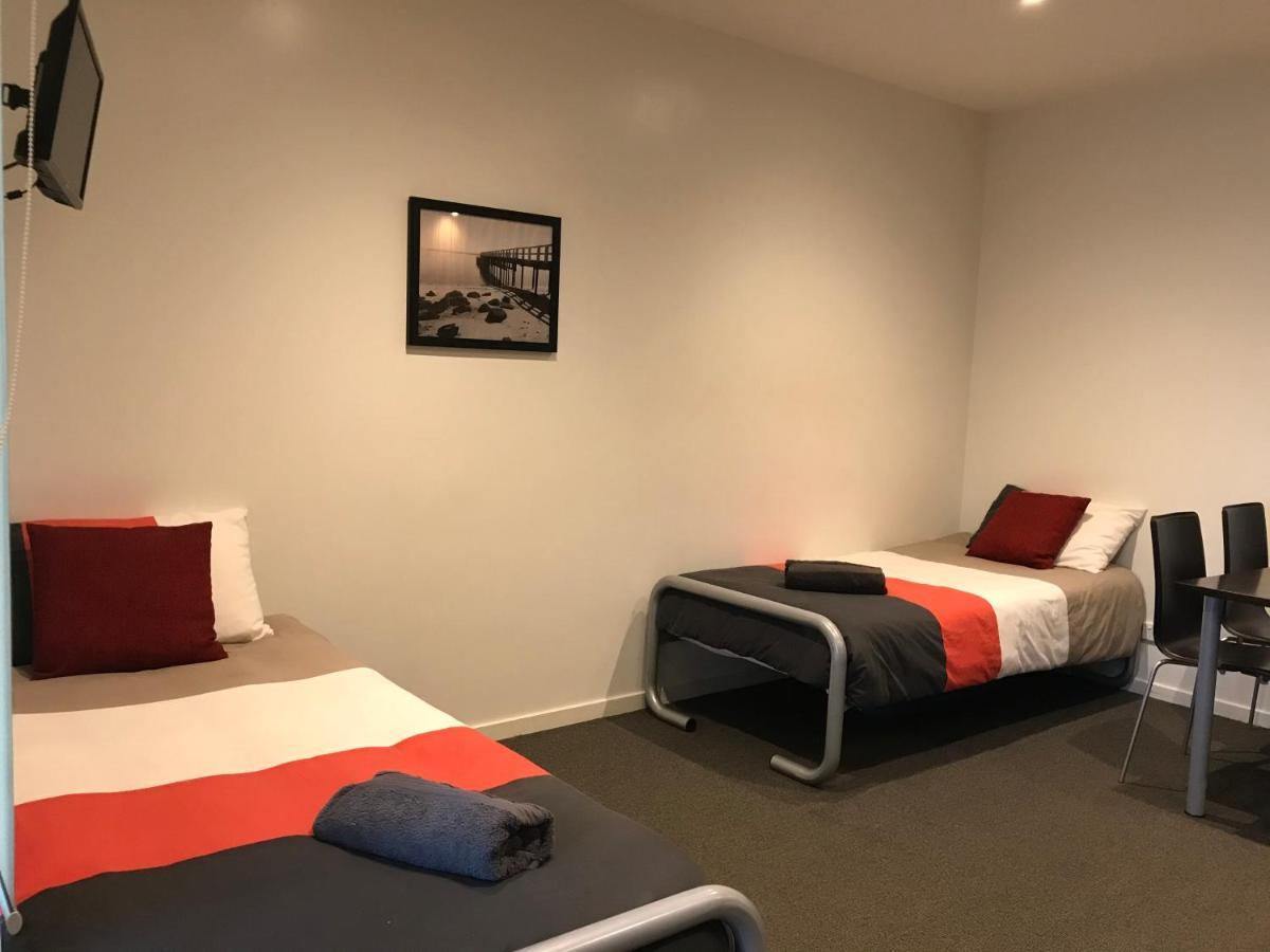 Waterfront@Waves Appartement Cowes Buitenkant foto