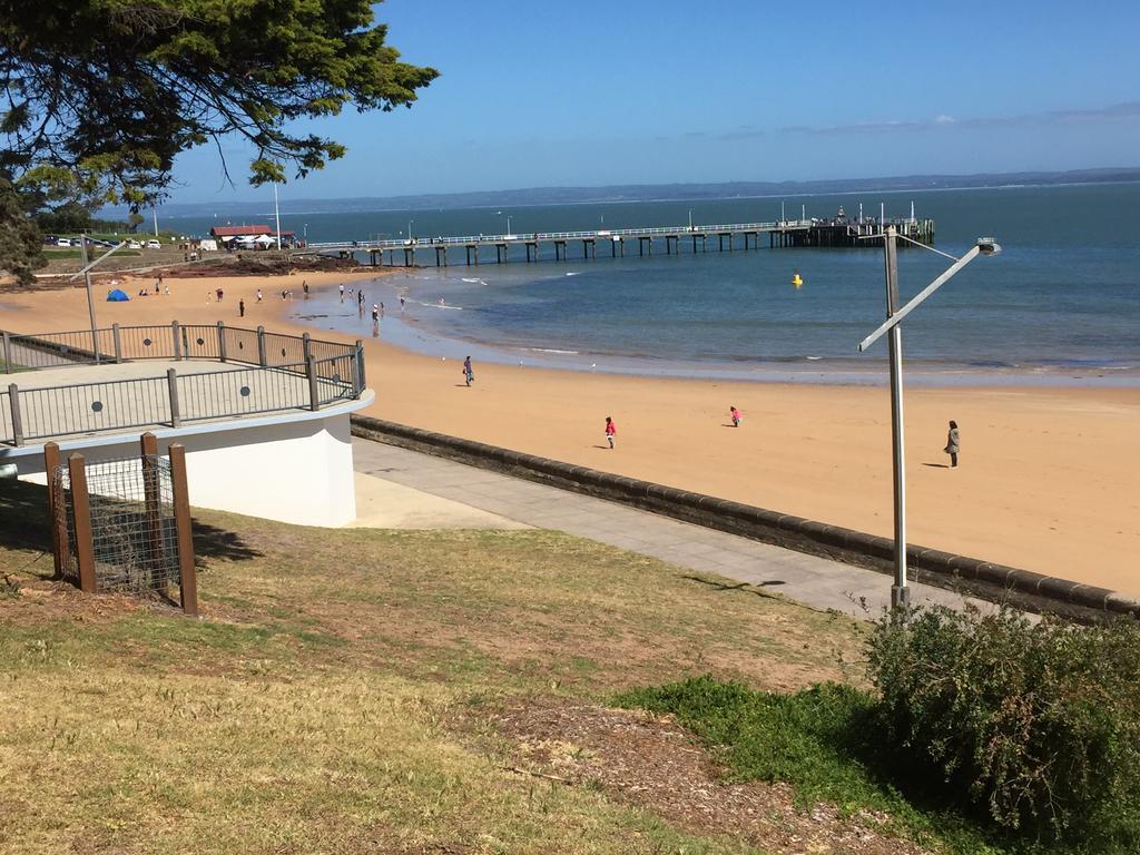 Waterfront@Waves Appartement Cowes Buitenkant foto